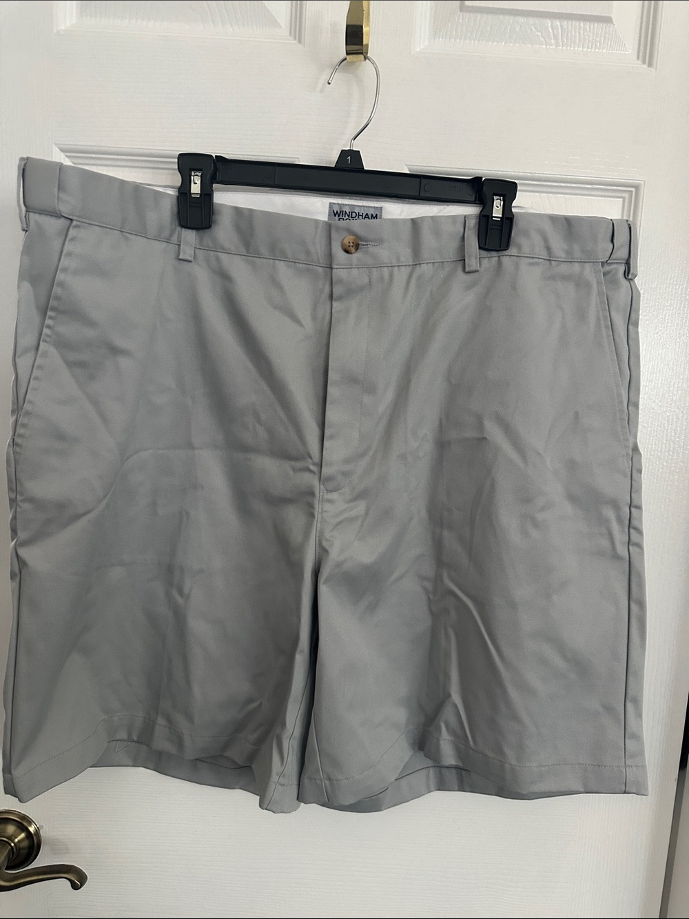 Windham Light Gray Flat-Front Men's Shorts